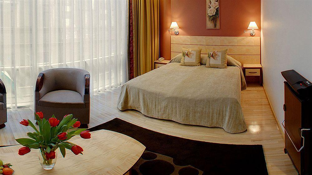 ריגה Royal Square Hotel & Suites מראה חיצוני תמונה