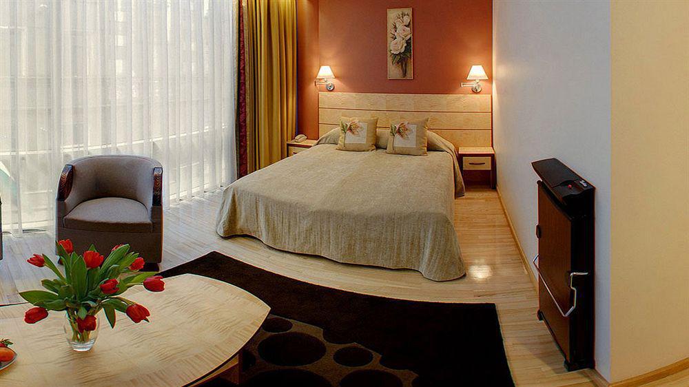ריגה Royal Square Hotel & Suites מראה חיצוני תמונה